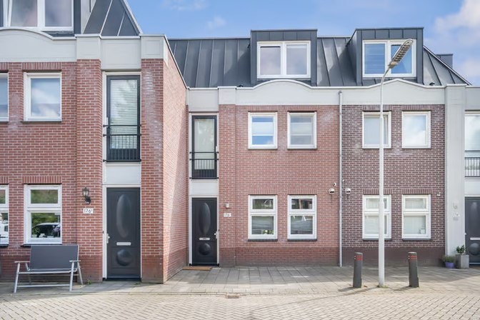 Zuiddijk 176-C, Zaandam